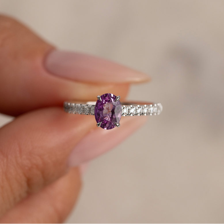 Custom Made Sapphire 1.02 ct Ring