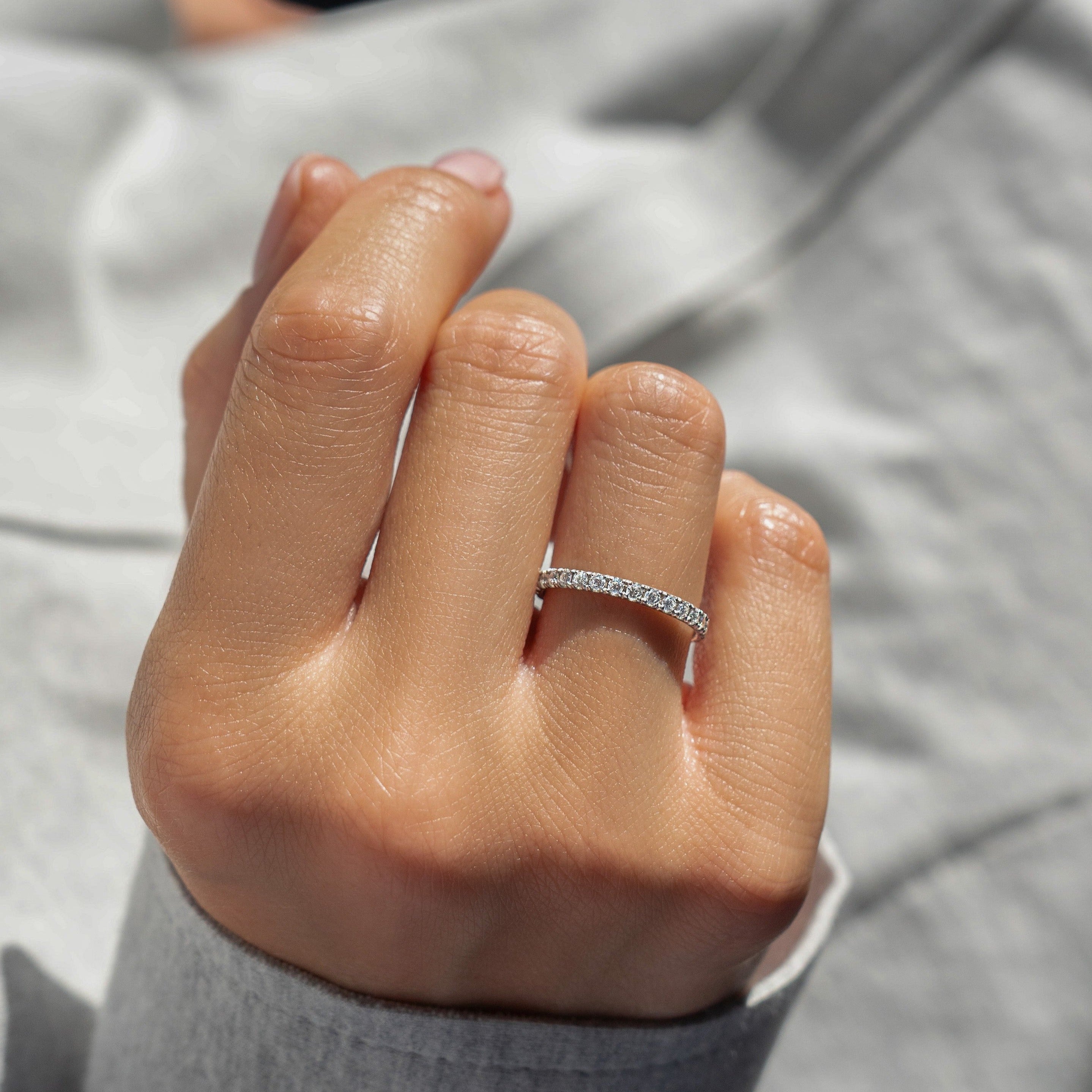 Eternity ring, platinum, size 51