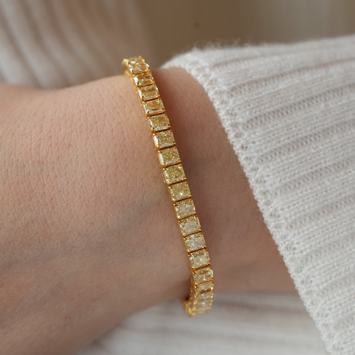 FANCY RADIANT TENNIS BRACELET 14.08 tcw