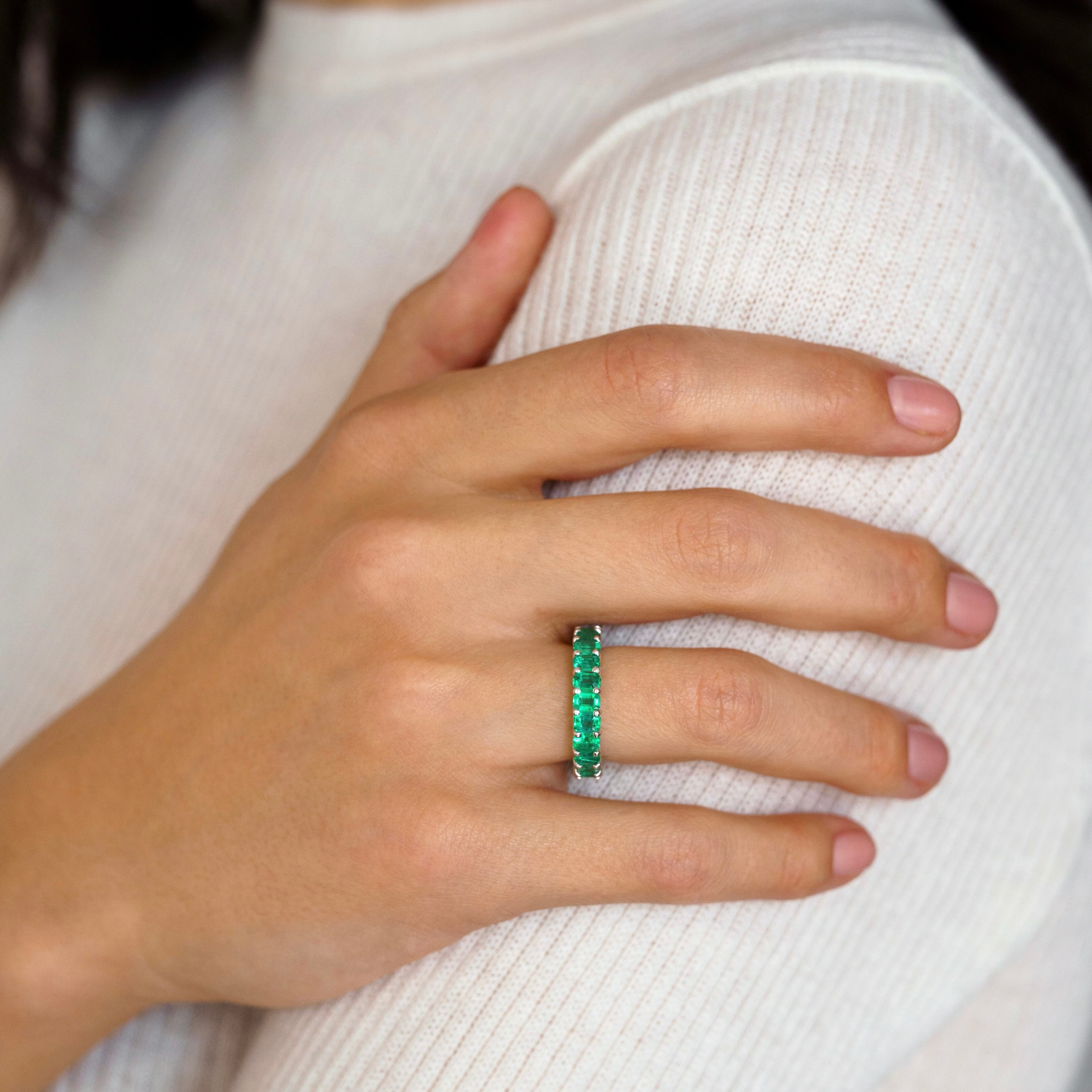 Emerald green sale eternity ring