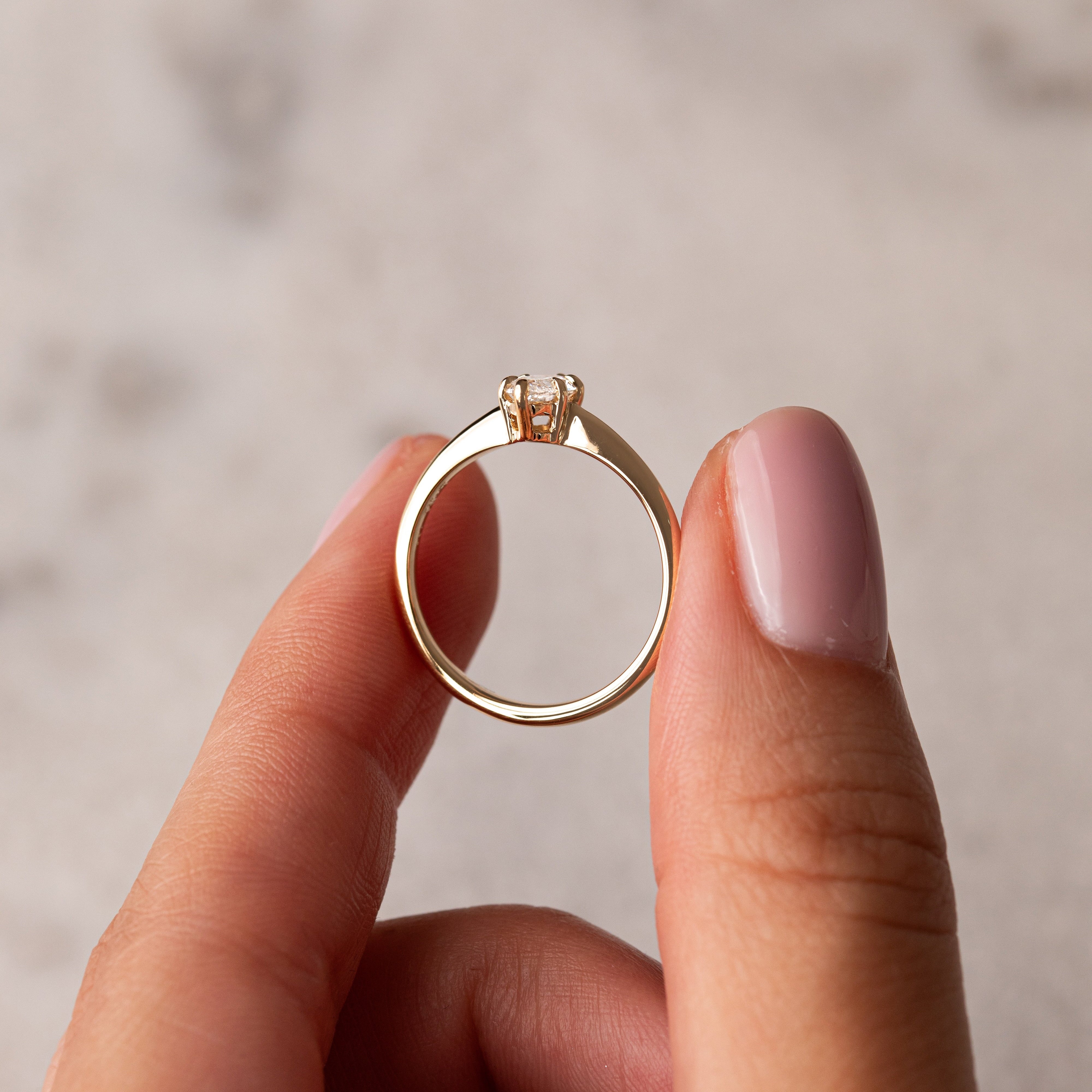 KEIRA yellow gold, 0.50 ct, size 52