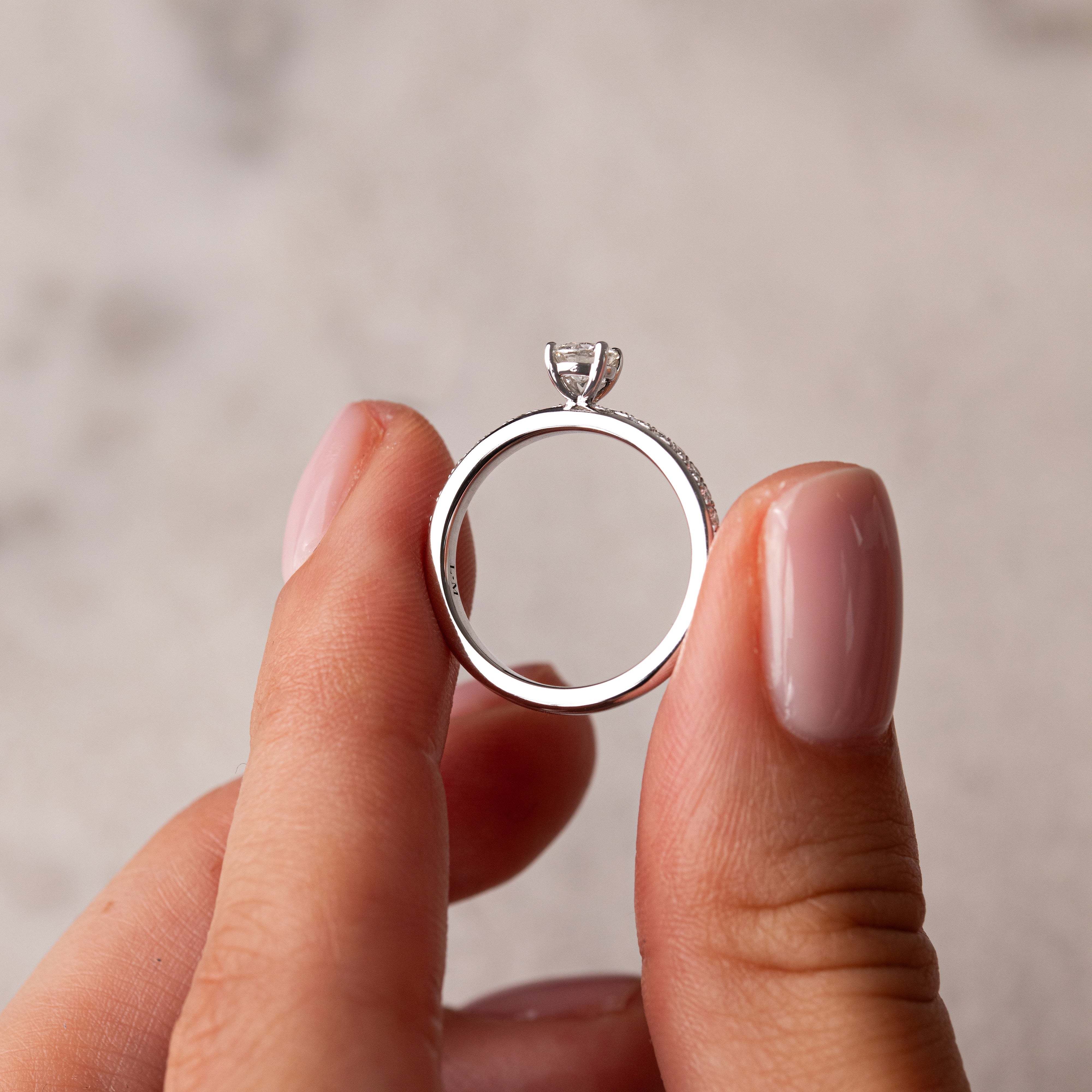 NOELIA Weißgold, Größe 49