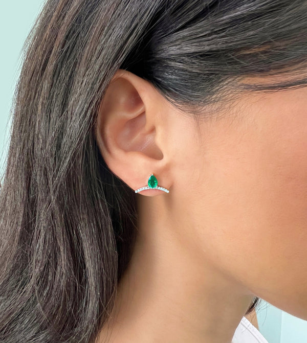 RAE GREEN EMERALD