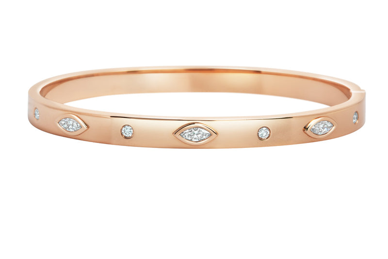 HUG ME BANGLE