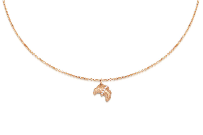 CROISSANT NECKLACE