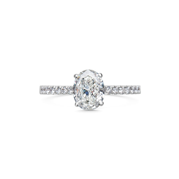 LYSANDER oval cut white gold