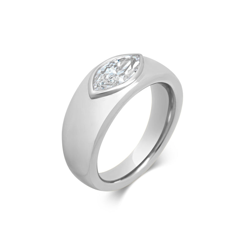 HUG ME RING